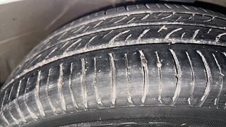 Used 2016 Maruti Suzuki Alto K10 [2014-2019] VXI AMT Petrol Automatic tyres RIGHT FRONT TYRE TREAD VIEW