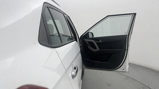 Used 2016 Hyundai Creta [2015-2018] 1.6 SX Plus Petrol Petrol Manual interior RIGHT FRONT DOOR OPEN VIEW