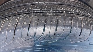 Used 2013 Nissan Sunny [2011-2014] XL Petrol Manual tyres RIGHT FRONT TYRE TREAD VIEW