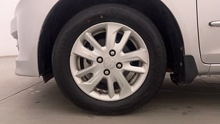 Used 2014 Honda Amaze 1.5L VX Diesel Manual tyres LEFT FRONT TYRE RIM VIEW