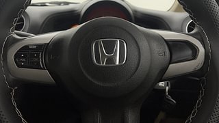 Used 2014 Honda Amaze [2013-2016] 1.2 S i-VTEC Petrol Manual top_features Steering mounted controls