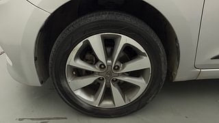 Used 2015 Hyundai Elite i20 [2014-2018] Asta 1.2 (O) Petrol Manual tyres LEFT FRONT TYRE RIM VIEW