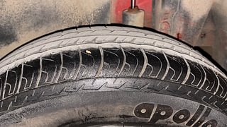 Used 2016 Maruti Suzuki Swift [2011-2017] VXi Petrol Manual tyres LEFT REAR TYRE TREAD VIEW