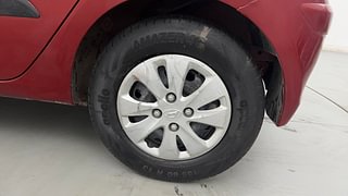 Used 2013 Hyundai i10 magna 1.1 Petrol Manual tyres LEFT REAR TYRE RIM VIEW