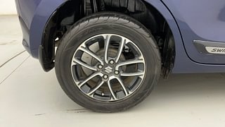 Used 2018 Maruti Suzuki Swift [2017-2021] ZXi Plus AMT Petrol Automatic tyres RIGHT REAR TYRE RIM VIEW