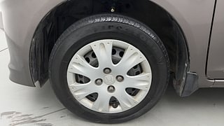 Used 2014 Honda Amaze [2013-2016] 1.2 S i-VTEC Petrol Manual tyres LEFT FRONT TYRE RIM VIEW