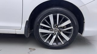 Used 2022 Honda City ZX Diesel Diesel Manual tyres RIGHT FRONT TYRE RIM VIEW