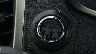 Used 2017 Ford EcoSport [2015-2017] Titanium 1.5L Ti-VCT AT Petrol Automatic top_features Keyless start