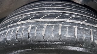 Used 2015 Hyundai Elite i20 [2014-2018] Asta 1.2 (O) Petrol Manual tyres RIGHT FRONT TYRE TREAD VIEW