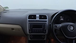 Used 2015 volkswagen Vento 1.6L Highline Petrol Petrol Manual interior MUSIC SYSTEM & AC CONTROL VIEW