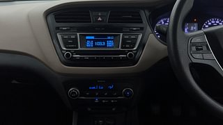 Used 2016 Hyundai Elite i20 [2014-2018] Sportz 1.2 Petrol Manual interior MUSIC SYSTEM & AC CONTROL VIEW