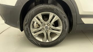 Used 2021 Kia Seltos HTX Plus D Diesel Manual tyres RIGHT REAR TYRE RIM VIEW