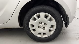 Used 2012 Hyundai i20 [2012-2014] Magna (O) 1.2 Petrol Manual tyres LEFT REAR TYRE RIM VIEW