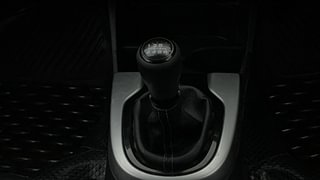 Used 2021 Honda WR-V i-DTEC SV Diesel Manual interior GEAR  KNOB VIEW