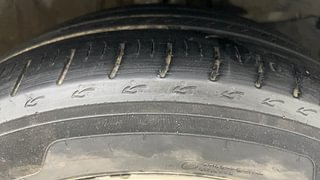 Used 2022 Honda City V CVT Petrol Automatic tyres RIGHT FRONT TYRE TREAD VIEW