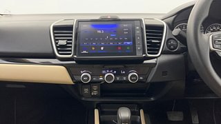 Used 2022 Honda City V CVT Petrol Automatic interior MUSIC SYSTEM & AC CONTROL VIEW