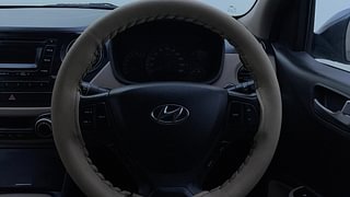 Used 2015 Hyundai Xcent [2014-2017] SX Petrol Petrol Manual top_features Airbags