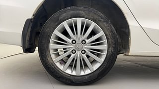 Used 2022 Honda City V CVT Petrol Automatic tyres RIGHT REAR TYRE RIM VIEW