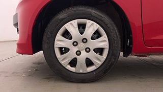 Used 2015 Honda Brio [2011-2016] S MT Petrol Manual tyres LEFT FRONT TYRE RIM VIEW