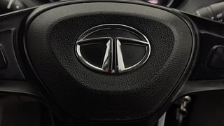 Used 2020 Tata Tiago Revotron XT Petrol Manual top_features Airbags