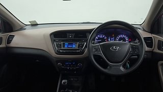 Used 2016 Hyundai Elite i20 [2014-2018] Sportz 1.2 Petrol Manual interior DASHBOARD VIEW