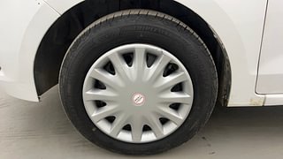 Used 2016 Ford Figo [2015-2019] Trend 1.2 Ti-VCT Petrol Manual tyres LEFT FRONT TYRE RIM VIEW