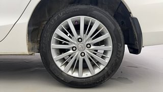 Used 2022 Honda City V CVT Petrol Automatic tyres LEFT REAR TYRE RIM VIEW