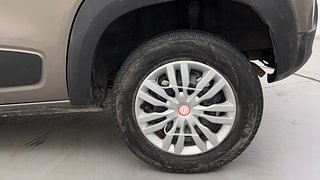 Used 2017 Renault Kwid [2017-2019] RXT 1.0 SCE Special Petrol Manual tyres LEFT REAR TYRE RIM VIEW