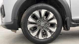 Used 2021 Honda WR-V i-DTEC SV Diesel Manual tyres LEFT FRONT TYRE RIM VIEW
