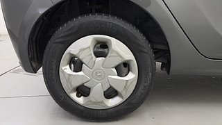 Used 2020 Tata Tiago Revotron XT Petrol Manual tyres RIGHT REAR TYRE RIM VIEW