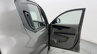 Used 2016 Mahindra KUV100 [2015-2017] K6 6 STR Petrol Manual interior RIGHT FRONT DOOR OPEN VIEW