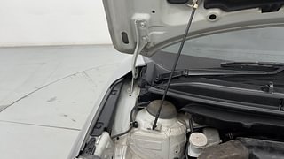 Used 2017 Maruti Suzuki Baleno [2015-2019] Delta Petrol Petrol Manual engine ENGINE RIGHT SIDE HINGE & APRON VIEW