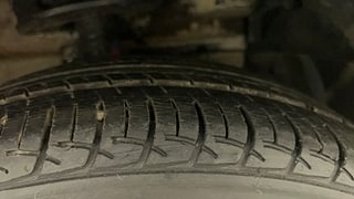 Used 2018 maruti-suzuki Ciaz Zeta Petrol AT Petrol Automatic tyres RIGHT FRONT TYRE TREAD VIEW