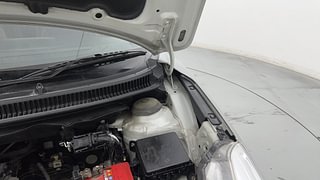 Used 2017 Maruti Suzuki Baleno [2015-2019] Delta Petrol Petrol Manual engine ENGINE LEFT SIDE HINGE & APRON VIEW