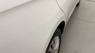 Used 2018 maruti-suzuki Ciaz Zeta Petrol AT Petrol Automatic dents MINOR DENT