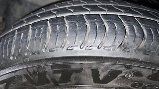 Used 2016 Chevrolet Beat [2014-2017] PS Petrol Petrol Manual tyres LEFT FRONT TYRE TREAD VIEW