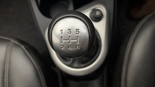 Used 2013 Ford Figo [2010-2015] Duratorq Diesel Titanium 1.4 Diesel Manual interior GEAR  KNOB VIEW