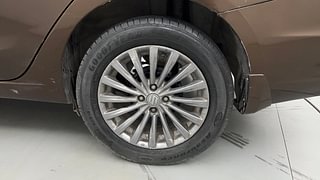 Used 2014 Maruti Suzuki Ciaz [2014-2017] ZXi Petrol Manual tyres LEFT REAR TYRE RIM VIEW