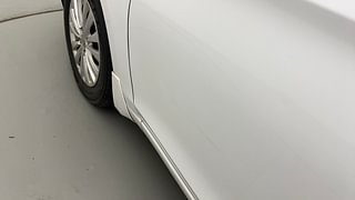 Used 2018 maruti-suzuki Ciaz Zeta Petrol AT Petrol Automatic dents MINOR SCRATCH