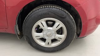 Used 2010 Hyundai i20 [2008-2012] Asta 1.2 Petrol Manual tyres RIGHT FRONT TYRE RIM VIEW