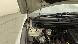 Used 2018 maruti-suzuki Ciaz Zeta Petrol AT Petrol Automatic engine ENGINE RIGHT SIDE HINGE & APRON VIEW