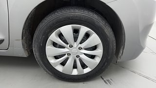 Used 2017 Maruti Suzuki Baleno [2015-2019] Delta Petrol Petrol Manual tyres RIGHT FRONT TYRE RIM VIEW