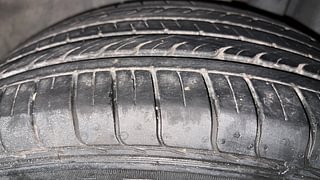 Used 2014 Maruti Suzuki Ciaz [2014-2017] ZXi Petrol Manual tyres LEFT REAR TYRE TREAD VIEW