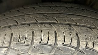 Used 2016 Volkswagen Polo [2015-2019] Highline1.2L (P) Petrol Manual tyres LEFT FRONT TYRE TREAD VIEW