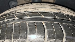 Used 2019 Kia Seltos HTX D Diesel Manual tyres RIGHT REAR TYRE TREAD VIEW