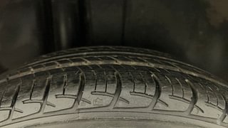 Used 2018 maruti-suzuki Ciaz Zeta Petrol AT Petrol Automatic tyres RIGHT REAR TYRE TREAD VIEW