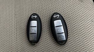 Used 2012 Nissan Sunny [2011-2014] XV Petrol Manual extra CAR KEY VIEW