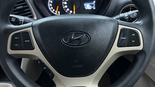 Used 2019 Hyundai New Santro 1.1 Sportz CNG Petrol+cng Manual top_features Steering mounted controls