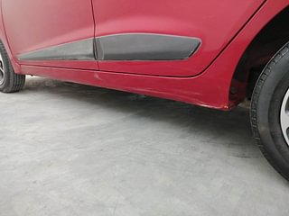 Used 2018 Hyundai Grand i10 [2017-2020] Sportz AT 1.2 Kappa VTVT Petrol Automatic dents MINOR DENT