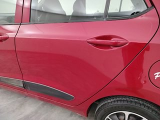 Used 2018 Hyundai Grand i10 [2017-2020] Sportz AT 1.2 Kappa VTVT Petrol Automatic dents MINOR SCRATCH